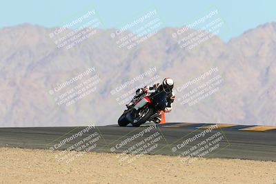 media/Feb-13-2022-SoCal Trackdays (Sun) [[c9210d39ca]]/Turn 10 (920am)/